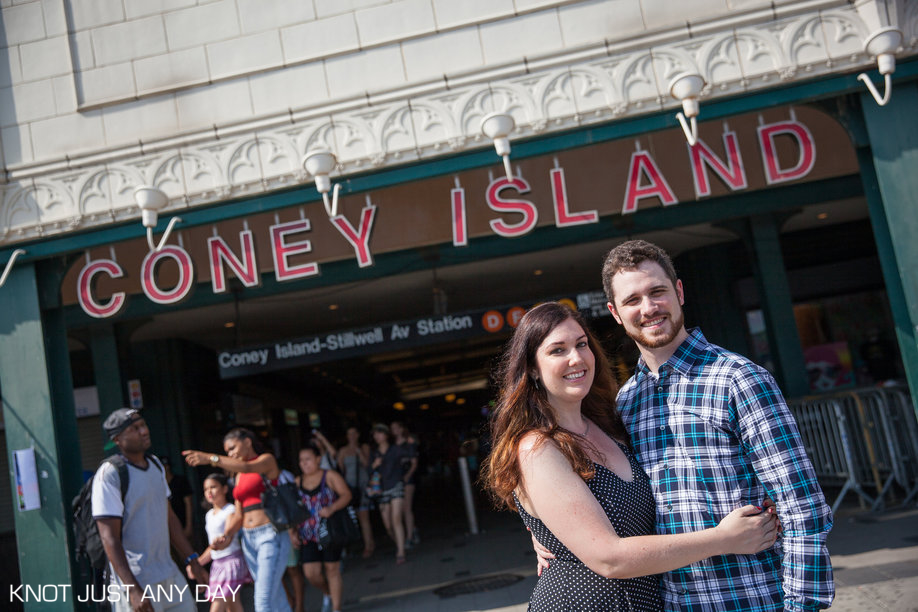 Knot Just Any Day | Engagement Photography | Coney Island | Brooklyn, NY | Engagement Photo | wonder wheel | Ferris Wheel | arcade | classic coney island | engagement photo idea | inspiration engagement photo