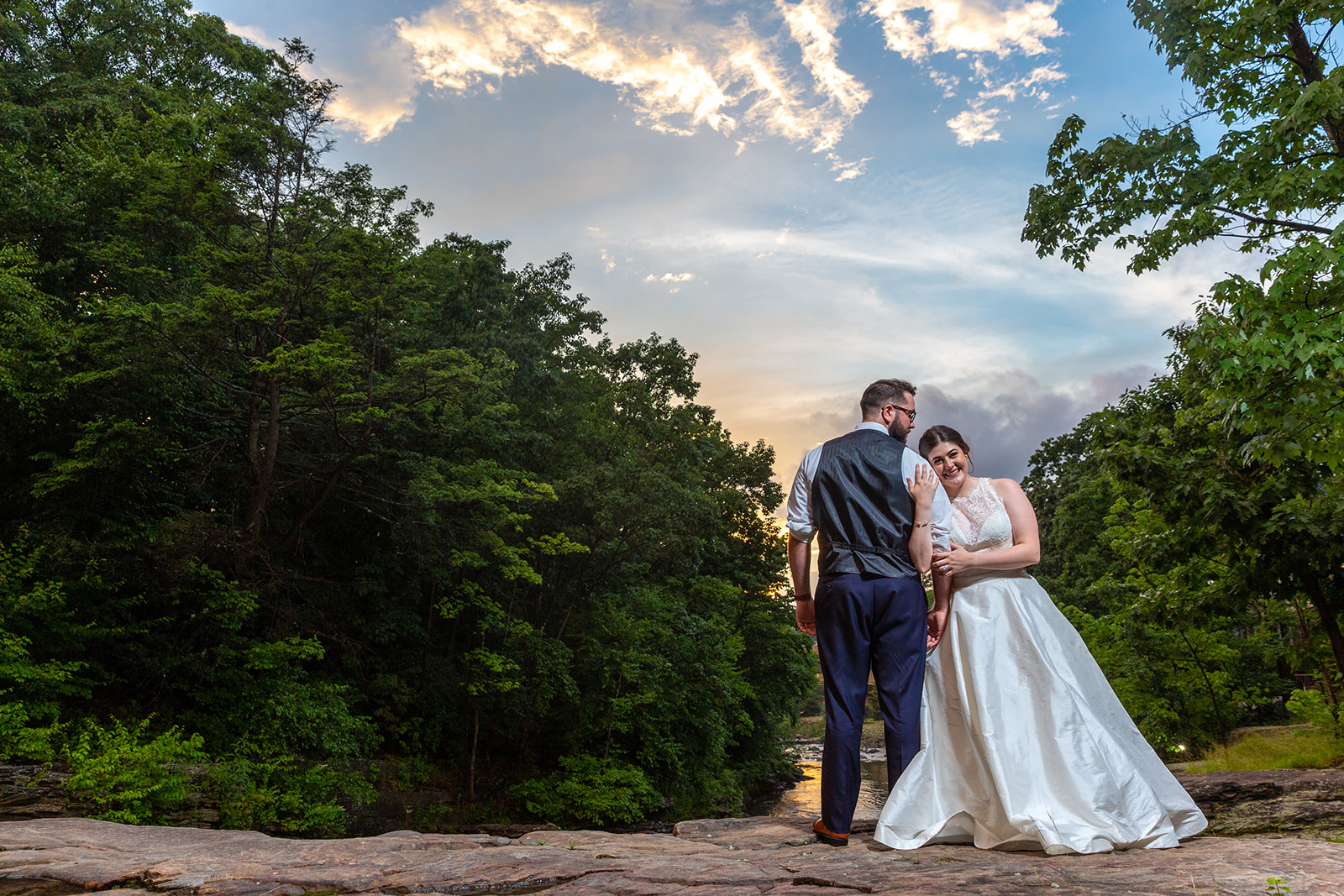 nepa wedding photographer Justin Alexander woodlands knot best venue mens wearhouse Pennsylvania photo romantic