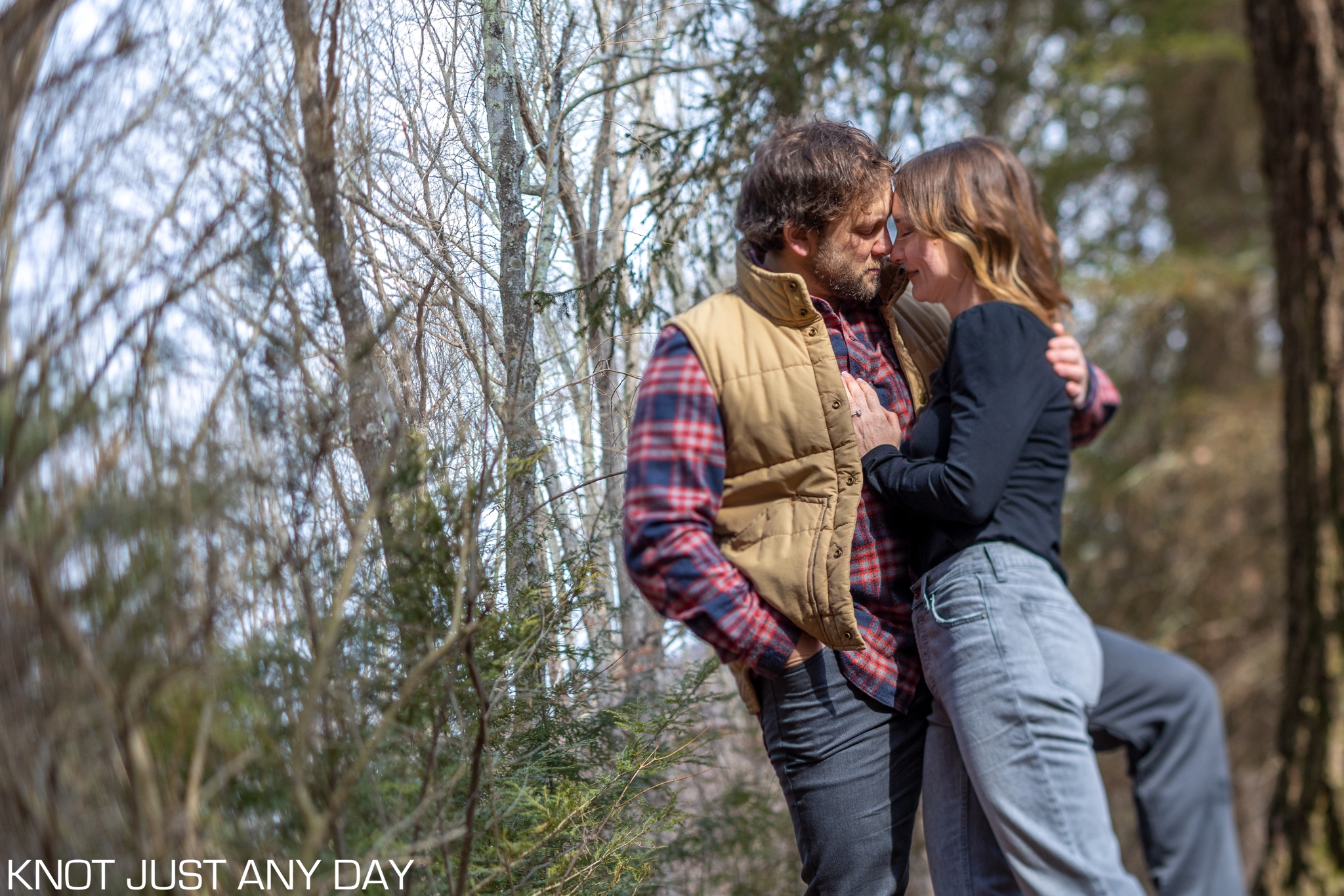 Winter Engagement Photography at Nescopeck State Park in Wilkes-Barre, PA