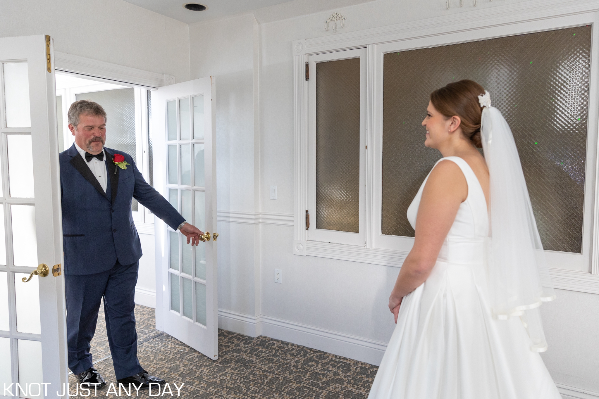 bride's first look with dad at the Radisson lackawanna station in scranton, pa 